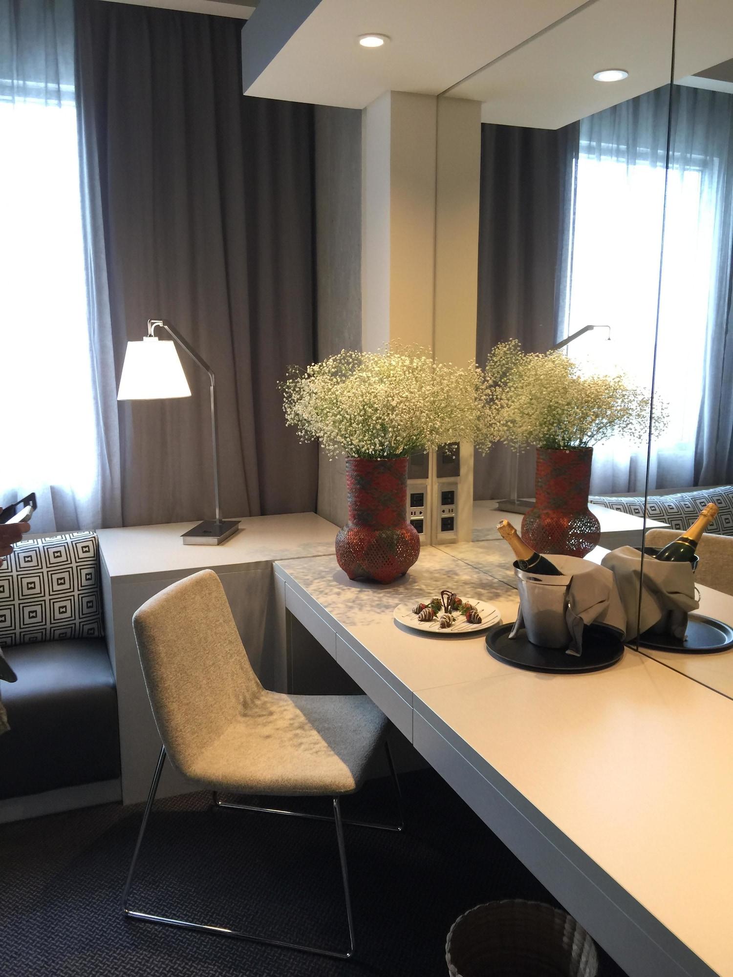 Movich Buro 51 Hotel Barranquilla  Eksteriør billede A room at the Mandarin Oriental, Munich