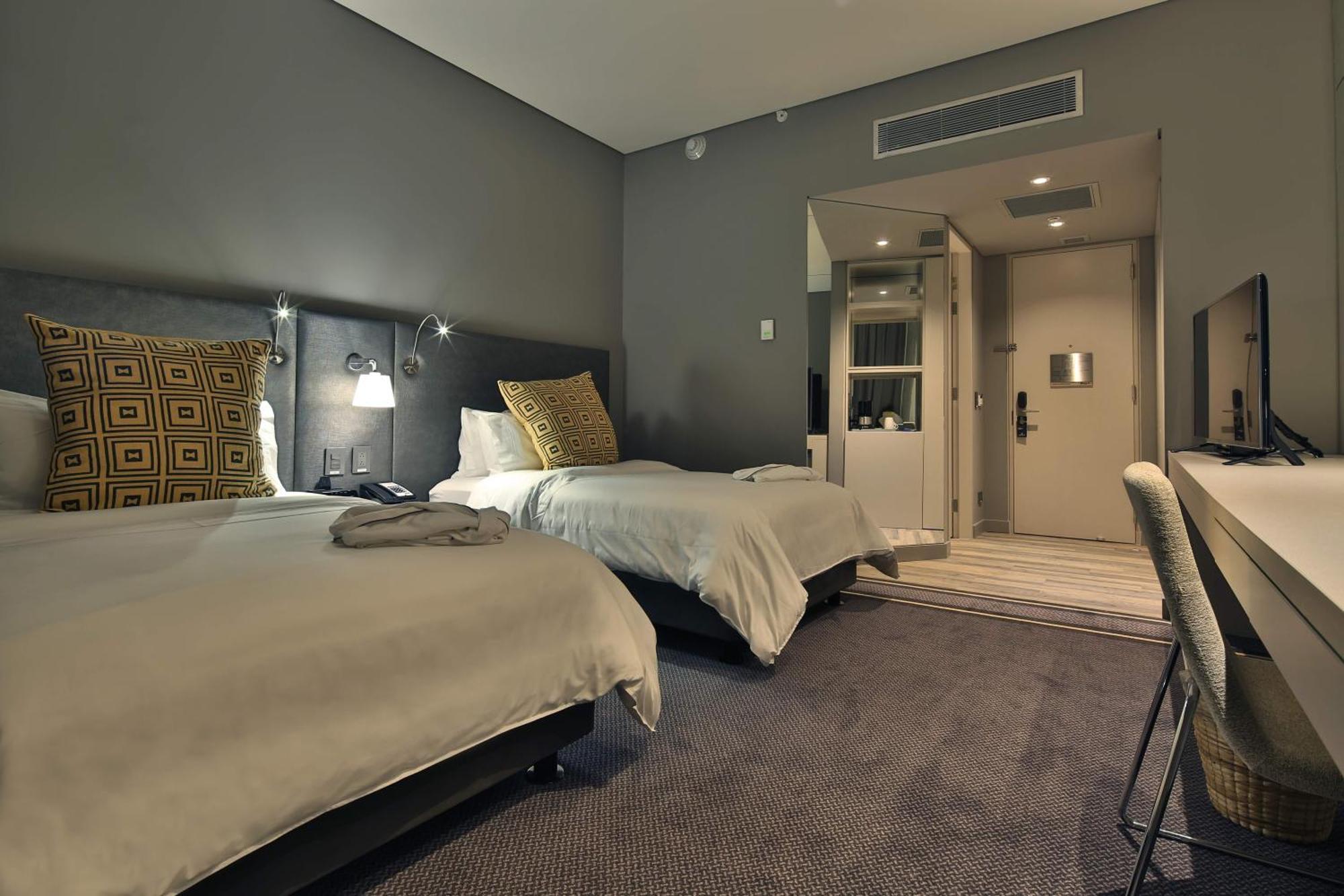 Movich Buro 51 Hotel Barranquilla  Eksteriør billede A room at the hotel