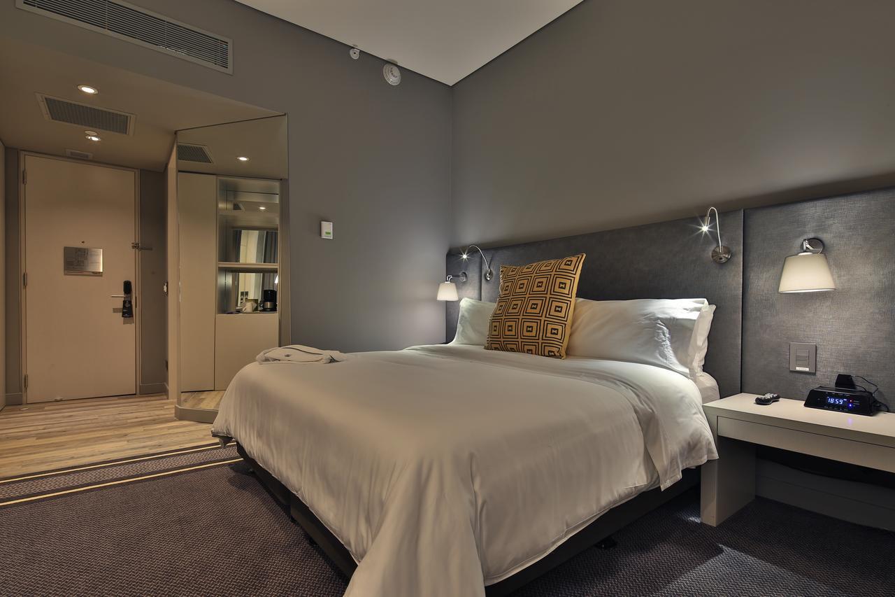 Movich Buro 51 Hotel Barranquilla  Eksteriør billede A bedroom at the hotel